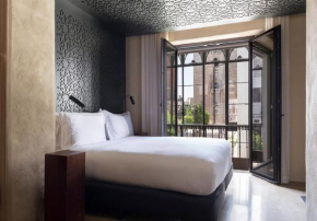 EME Catedral Mercer Hotel Seville